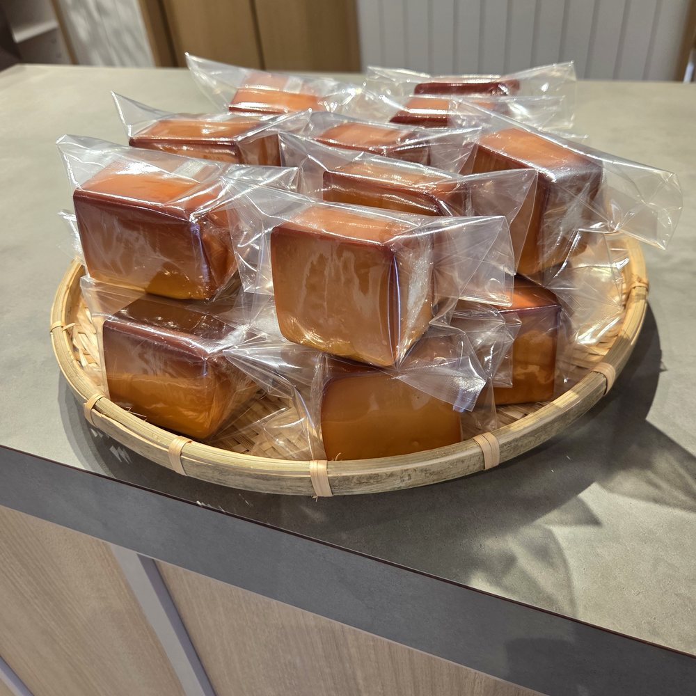 ひとつずつ包まれたレモンケーキ